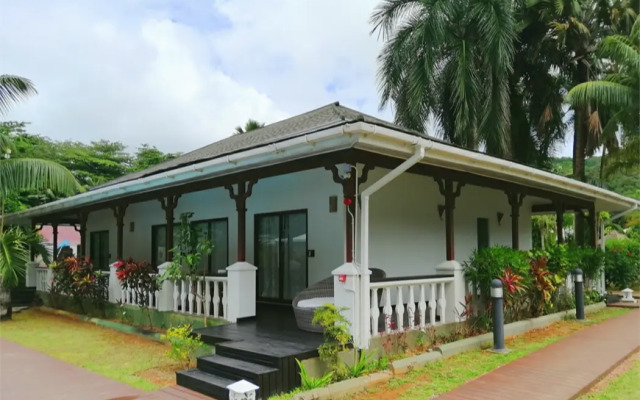 Le Relax Beach Resort - Praslin