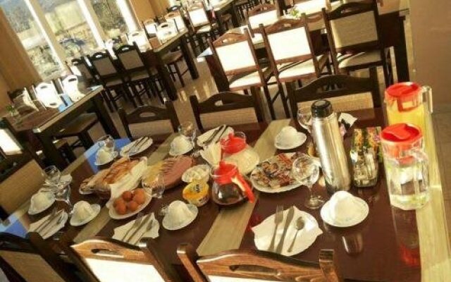 Hotel Luburi