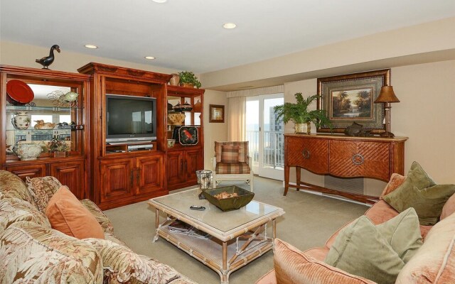 Henlopen Unit 619 by Long & Foster