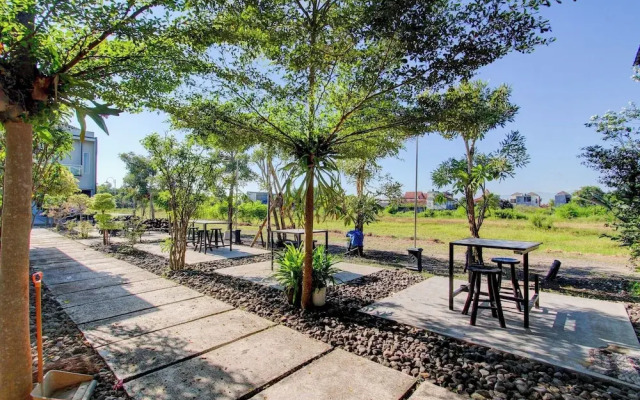 OYO 93885 D'harjo Guesthouse