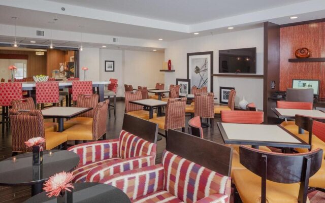 Hampton Inn Madison East Towne Mall Area