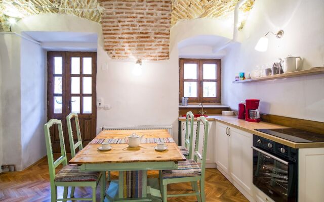 AOL Cluj Apart