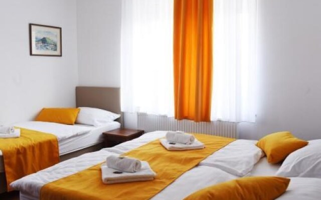 Alo Rooms Vrbinc B&B Ljubljana