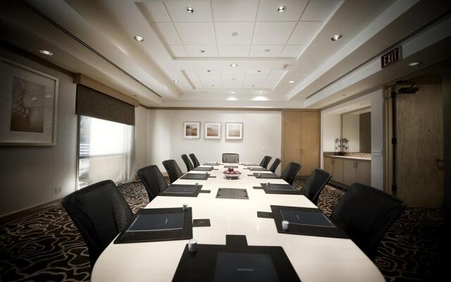 Hilton Boca Raton Suites