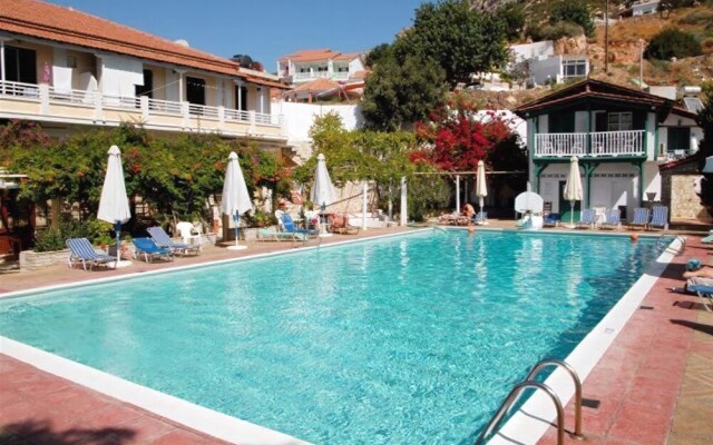 Ilios Hotel