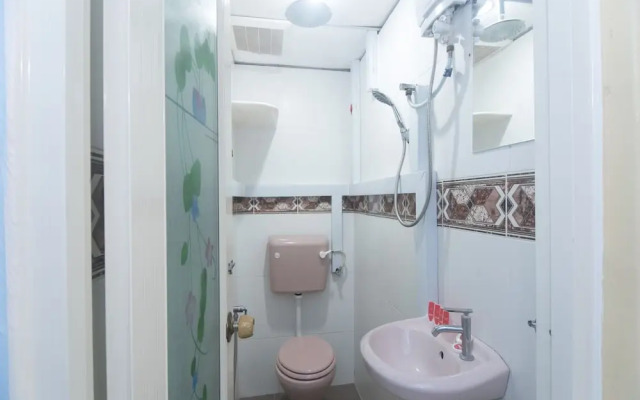 Rafik Ali Motel by OYO Rooms