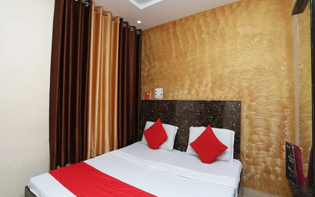 OYO 28440 Mk Hotel And Restaurant