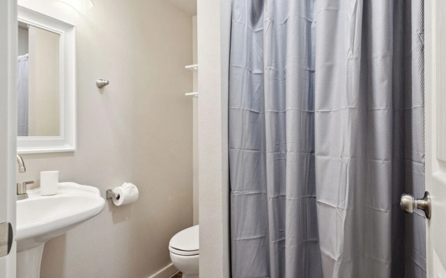 Judkins Retreat - Close to Downtown