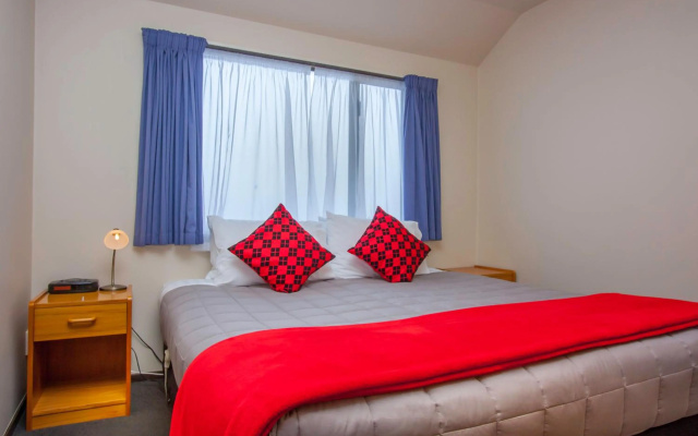 Deans Bush Motel – Guest Rooms – Christchurch