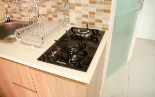 Elegant And Tidy 2Br Green Pramuka City Apartment Near Mall