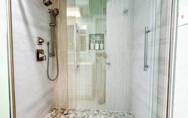 Sunrise Delight Pet-friendly 2-min Walk to Beach