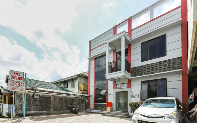 OYO 3802 Wisma Cahaya Abadi