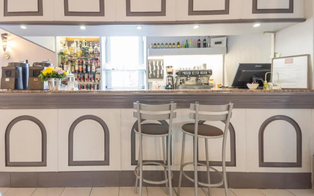 Logis Hôtel du Jabron