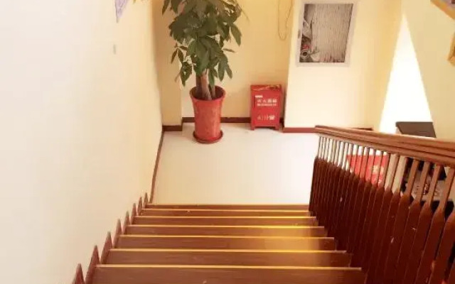 Huiwang Hostel