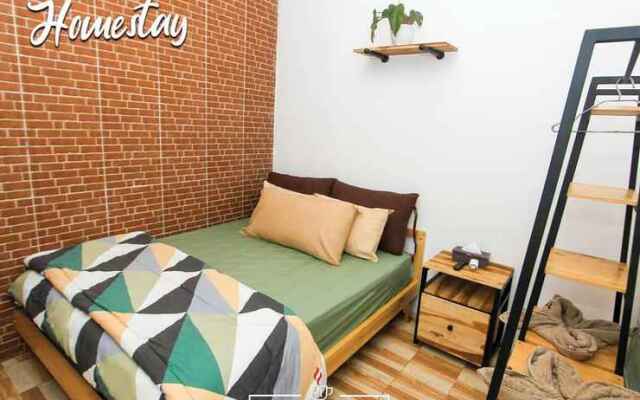Petik Merah Homestay