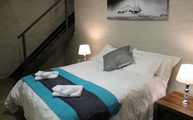 Ibis Way Guest House