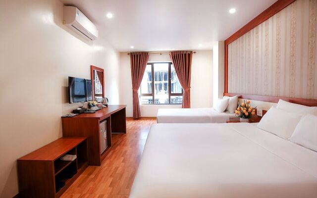 Hotel & Apartment Moment