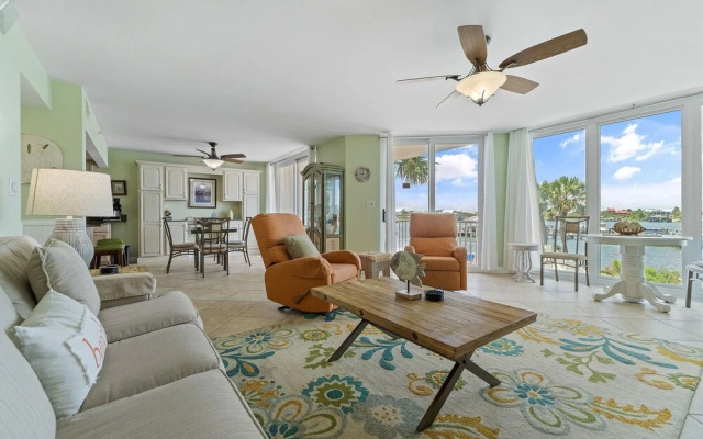 Seaspray Riverside 214