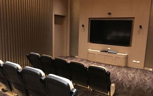 Shang Luxury Suites