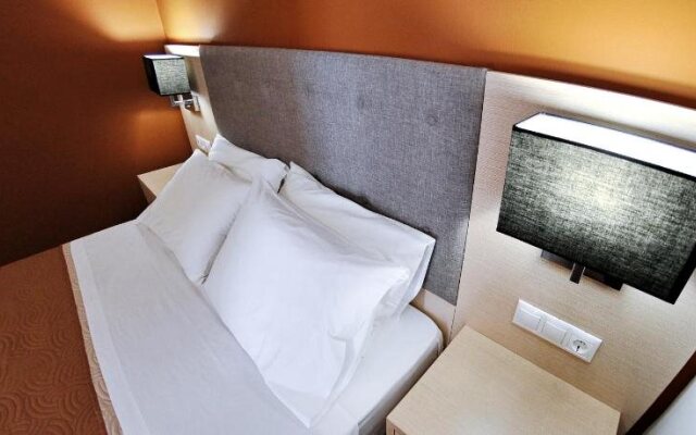 Vliho Bay Boutique Hotel