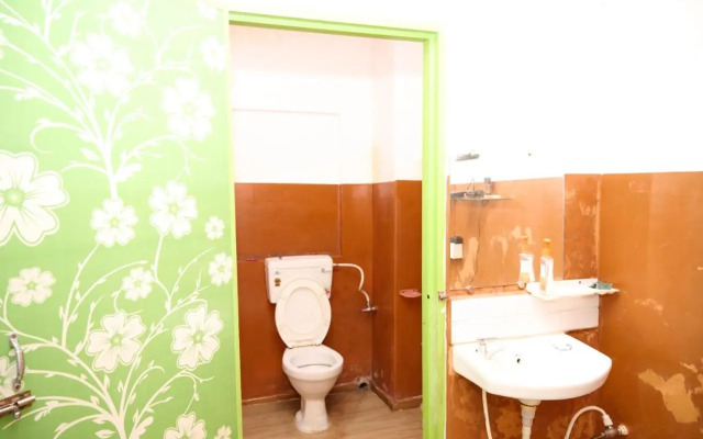 Hotel Milan Sree