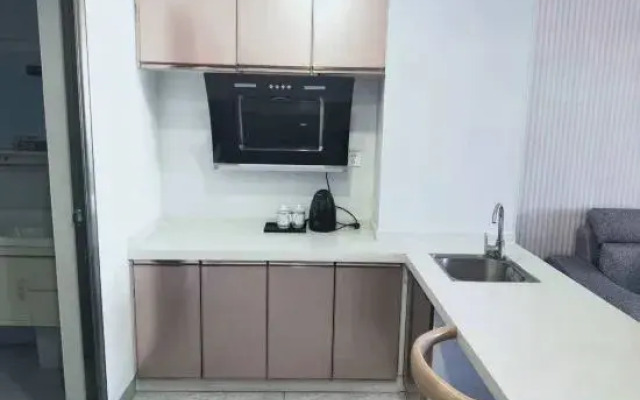 Yueyang 2599 Hotel Apartment