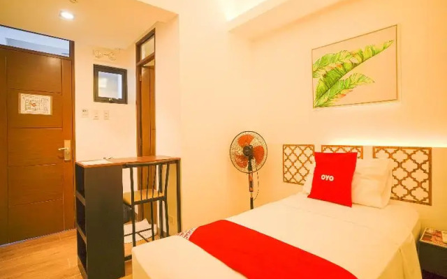 The Greenhive Hotel by OYO Rooms