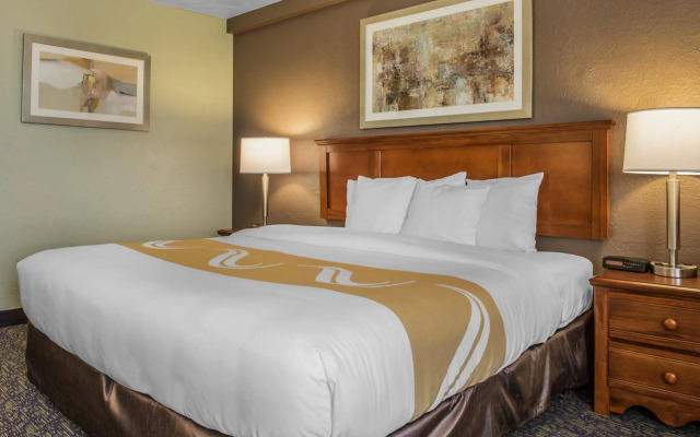 Quality Inn University Center