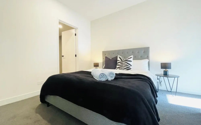 Mega Style Apartments M-City