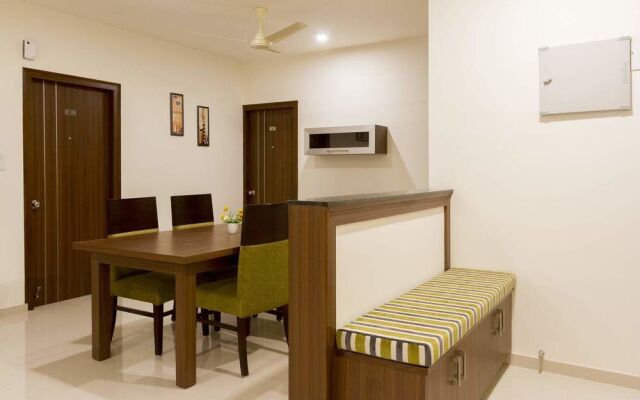 FabHotel Oakwoods Serai