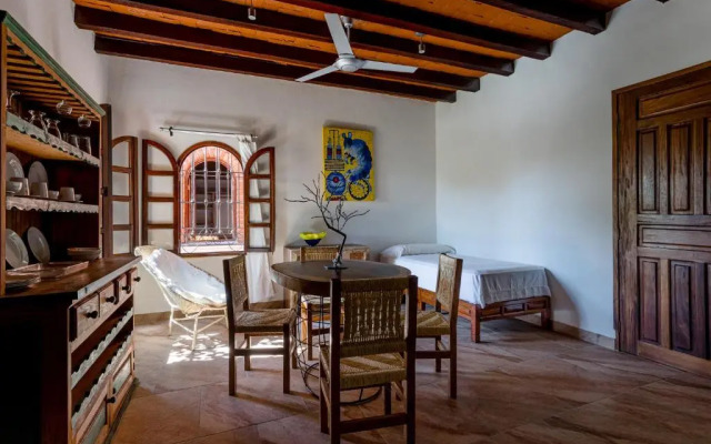 Hotel Suites La Hacienda