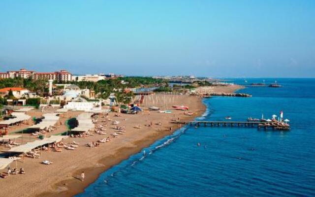 Antalya belek odyssey park ground floor 2 bedrooms pool view close to center
