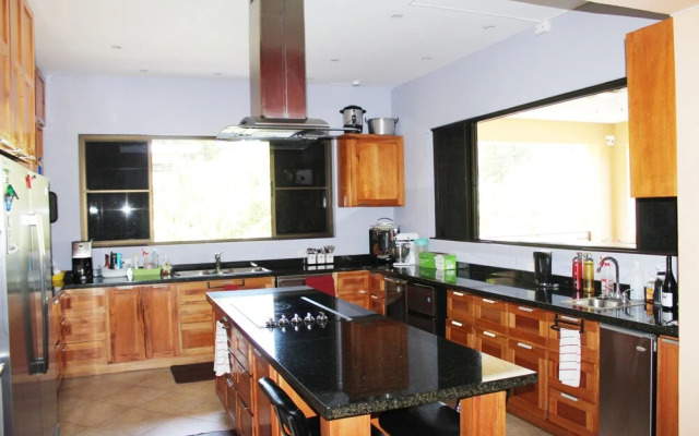 Casa de Montaña Bed & Breakfast