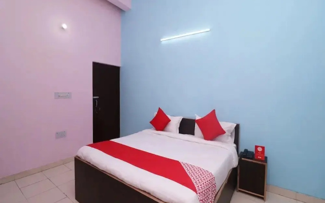 Mohit International By OYO Rooms