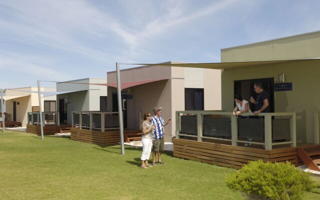 Discovery Parks - Adelaide Beachfront