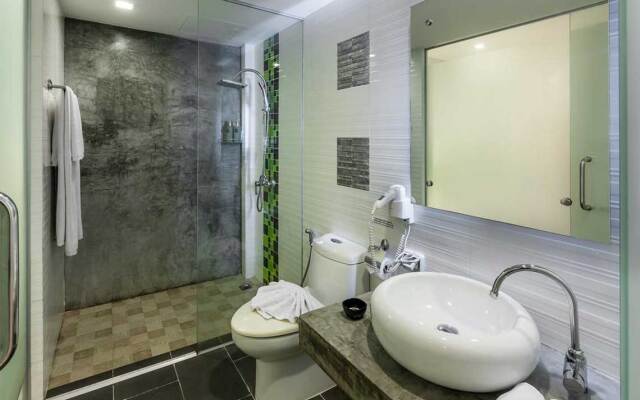 iCheck inn Residences Patong