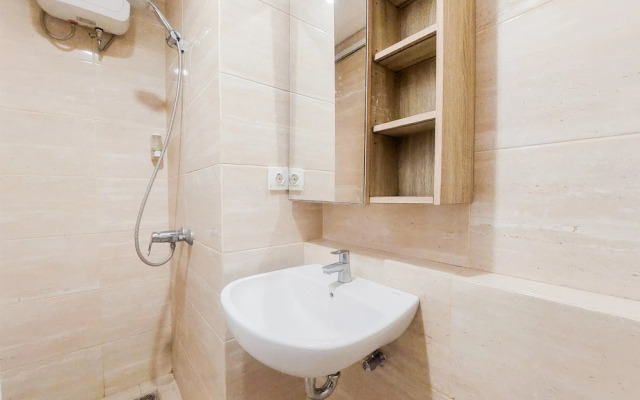 Warm and Clean Studio at Springwood Residence Tangerang Apartment