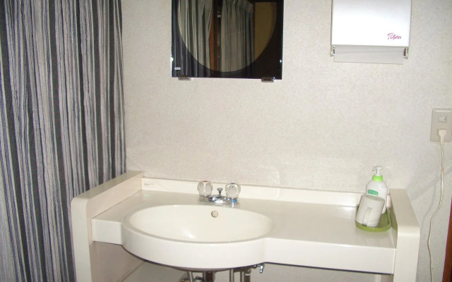 Utsukushigahara Onsen Tomiya Annex