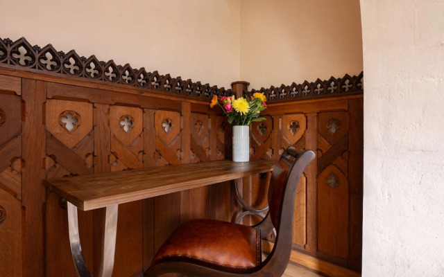 The Highland Club