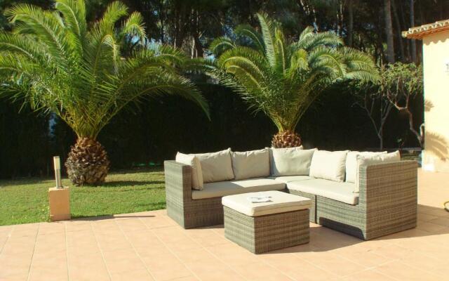 Villa El Encanto
