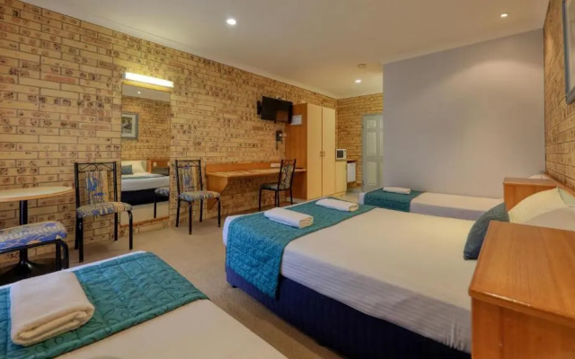 Mulga Country Motor Inn