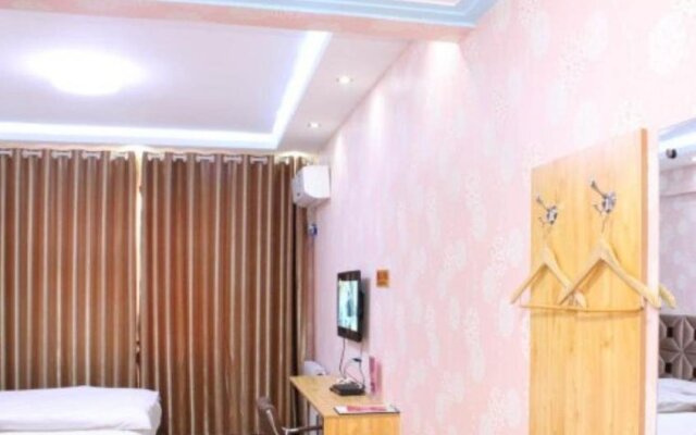Linshu Mingman Business Inn