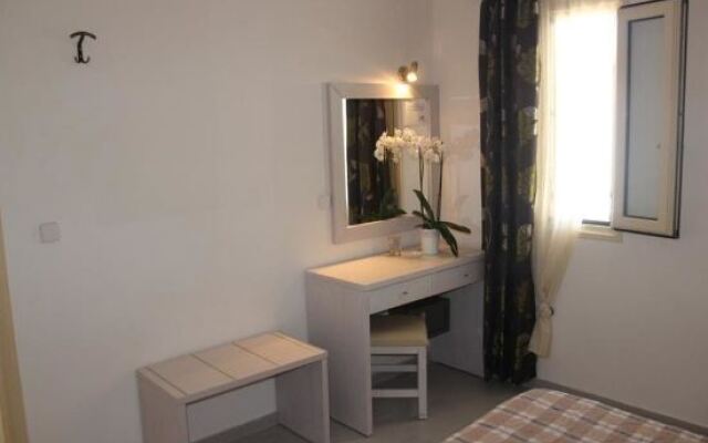 Archipelagos Hotel