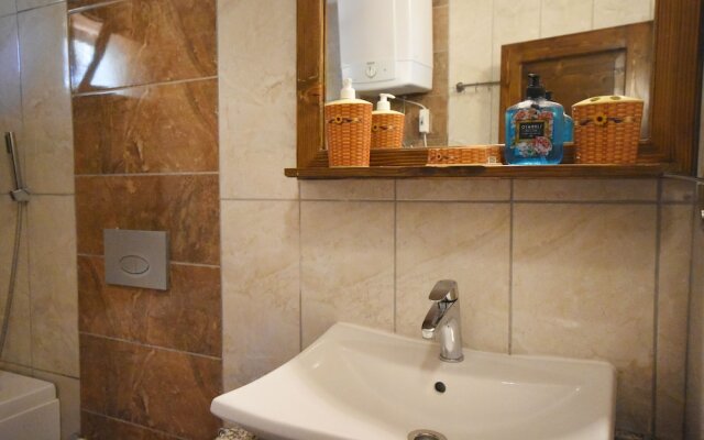 KAY6600 Villa Hayme 2 Bedrooms