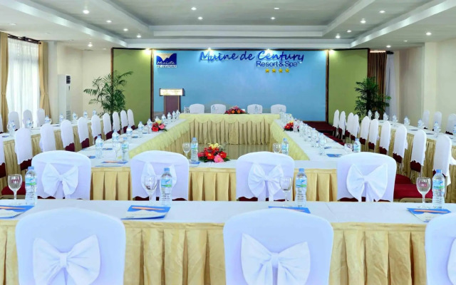 MuiNe Century Beach Resort & Spa