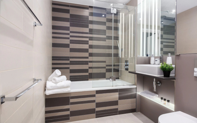 Avant Garde Apartments By Squa.re