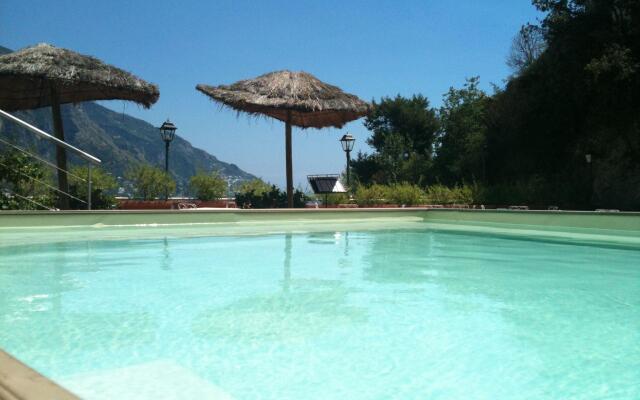 Posa Posa Hotel