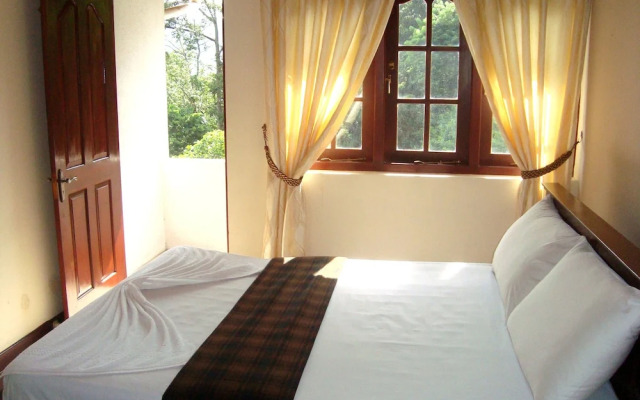 The Kandy Mount Layathraa
