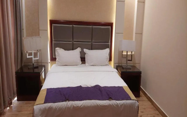 Antola Resort Al Rimal
