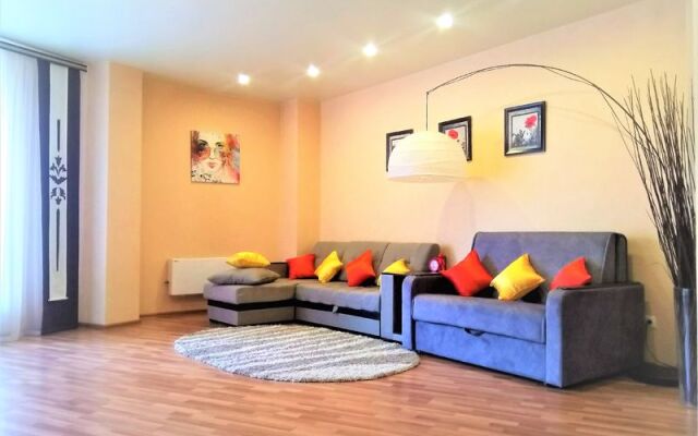 Апартаменты Мегаполис на проспекте Революции